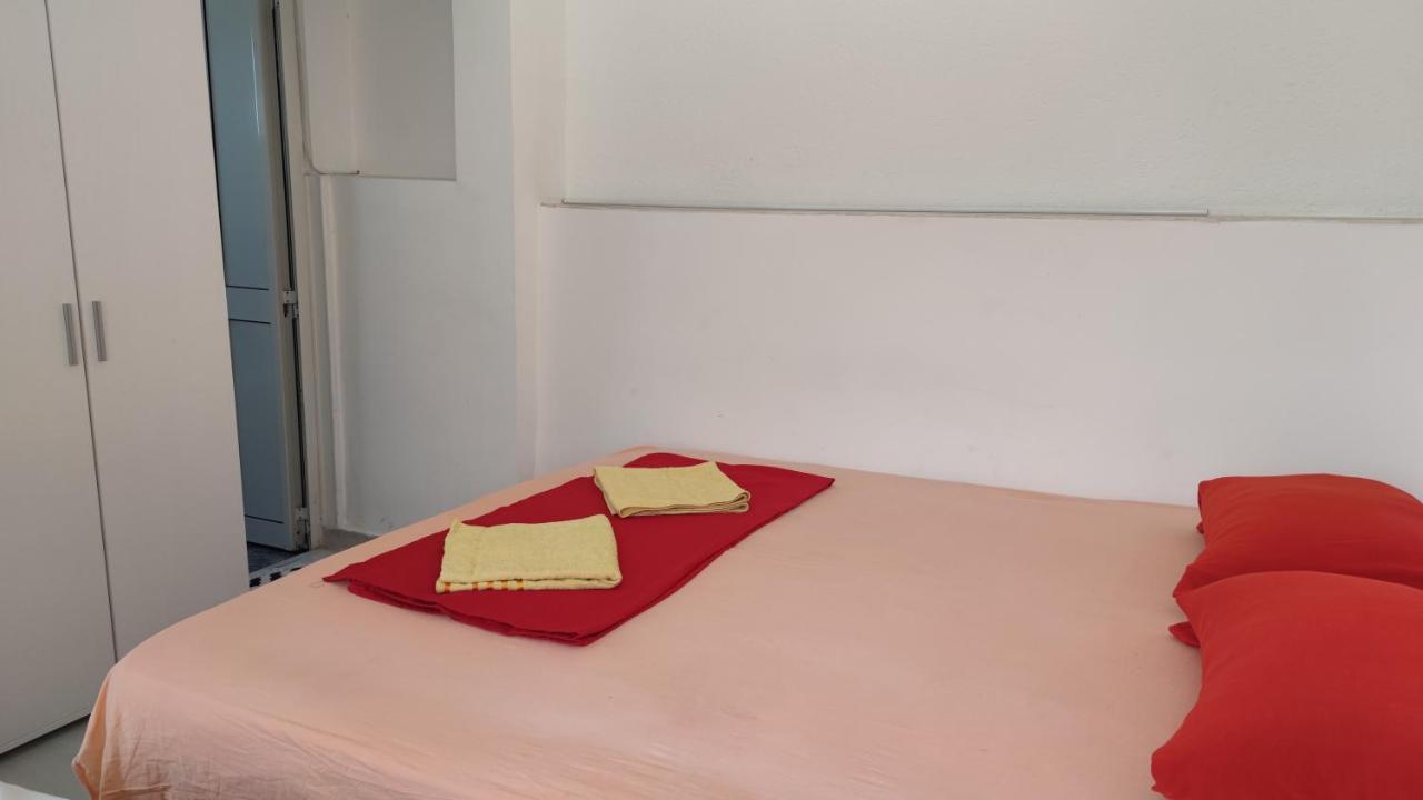 Guest'S House "Lindi&Roni" Apartman Ulcinj Kültér fotó